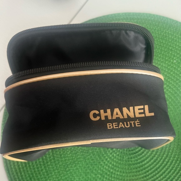 Sol de Janeiro Accessories - Chanel Beaute Cosmetic Bag (NWOT) & New Sol de Janeiro Bum Bum Cream Duo